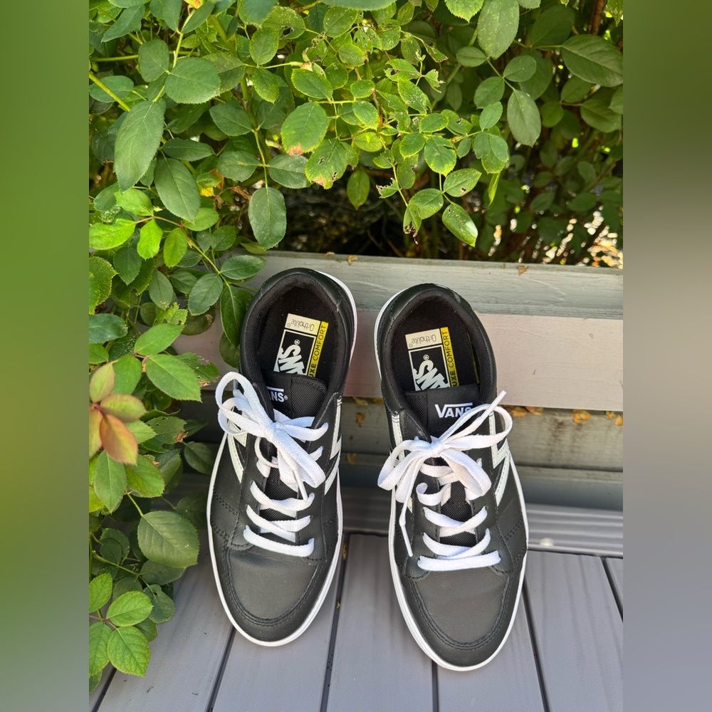 Vans Leather Sneakers with Gum Sole - Picture 3 of 9